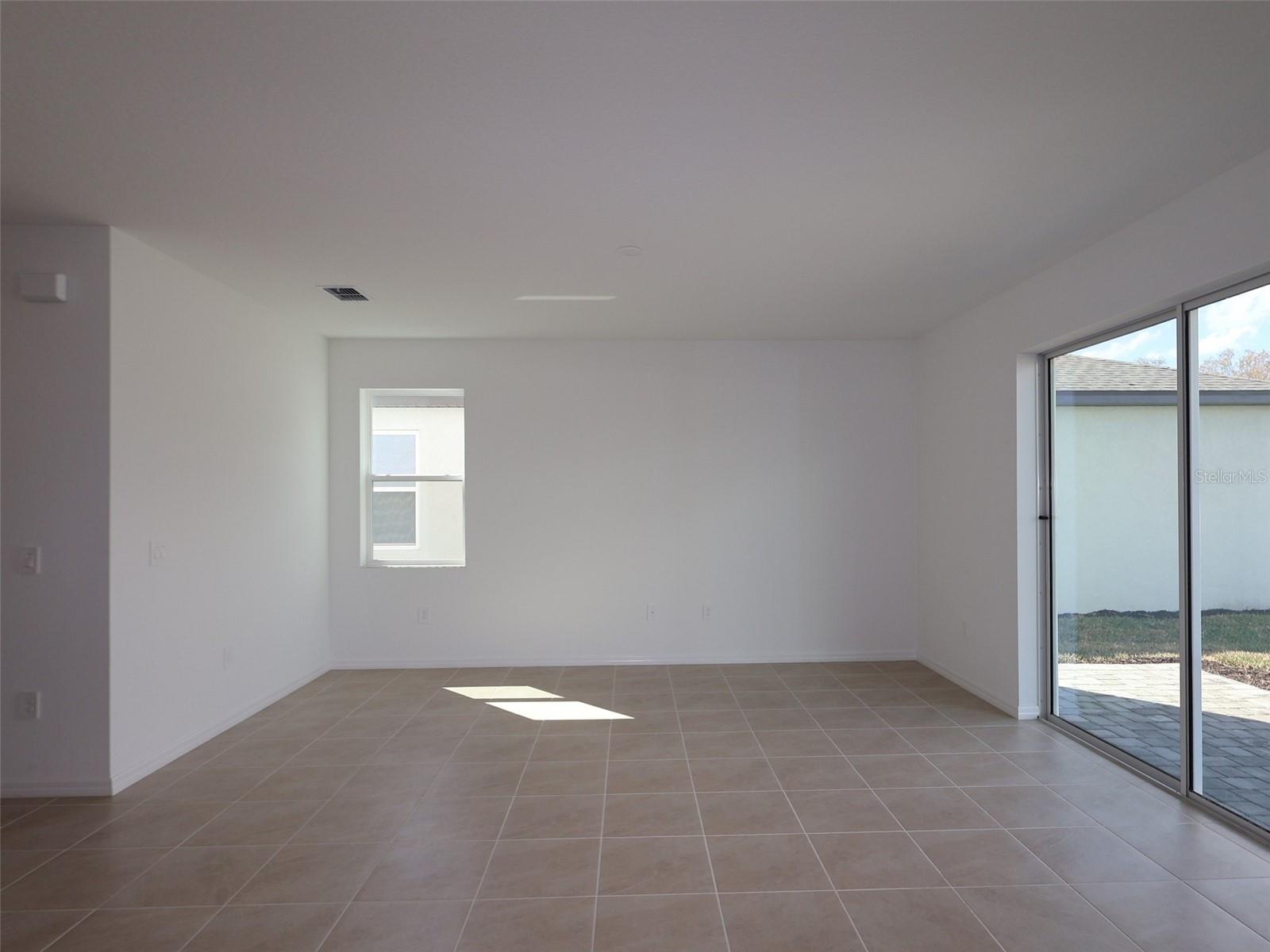 SOUTHPOINTE - Residential