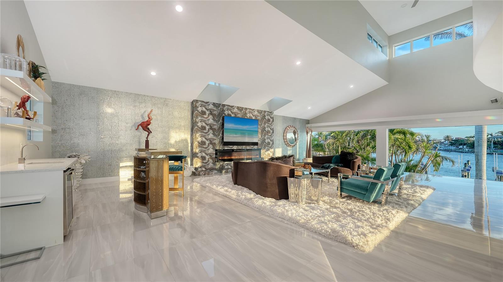 ACREAGE & UNREC - Residential