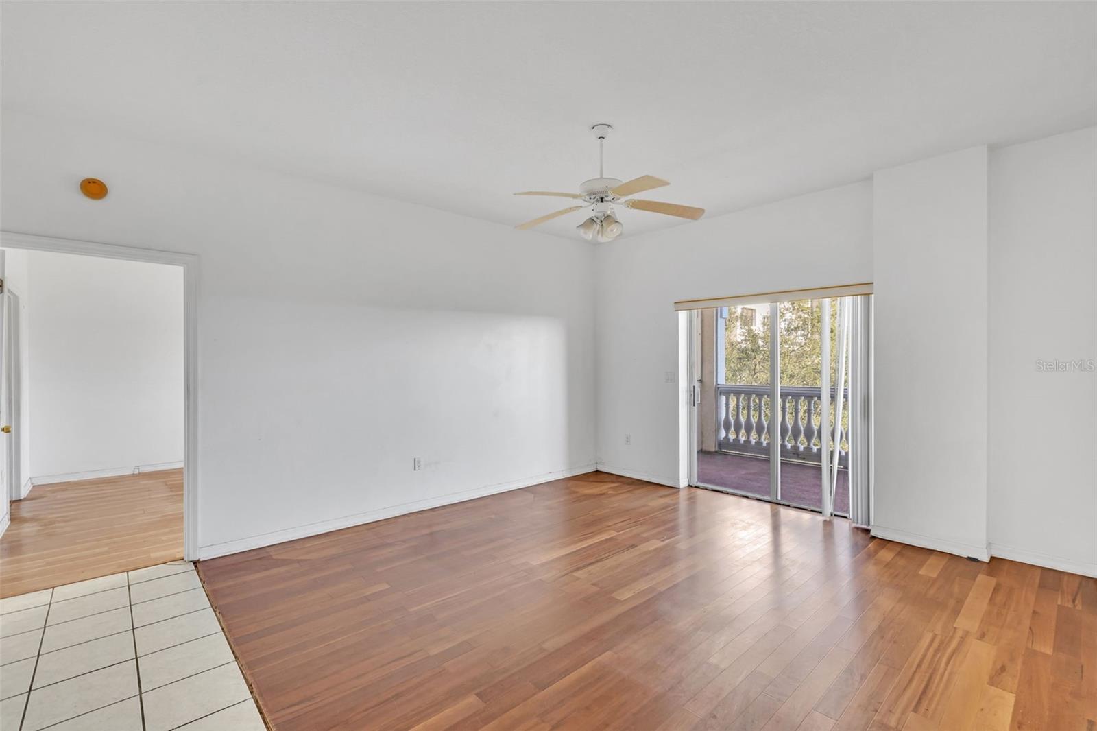 WOODMERE AT JACARANDA - Residential