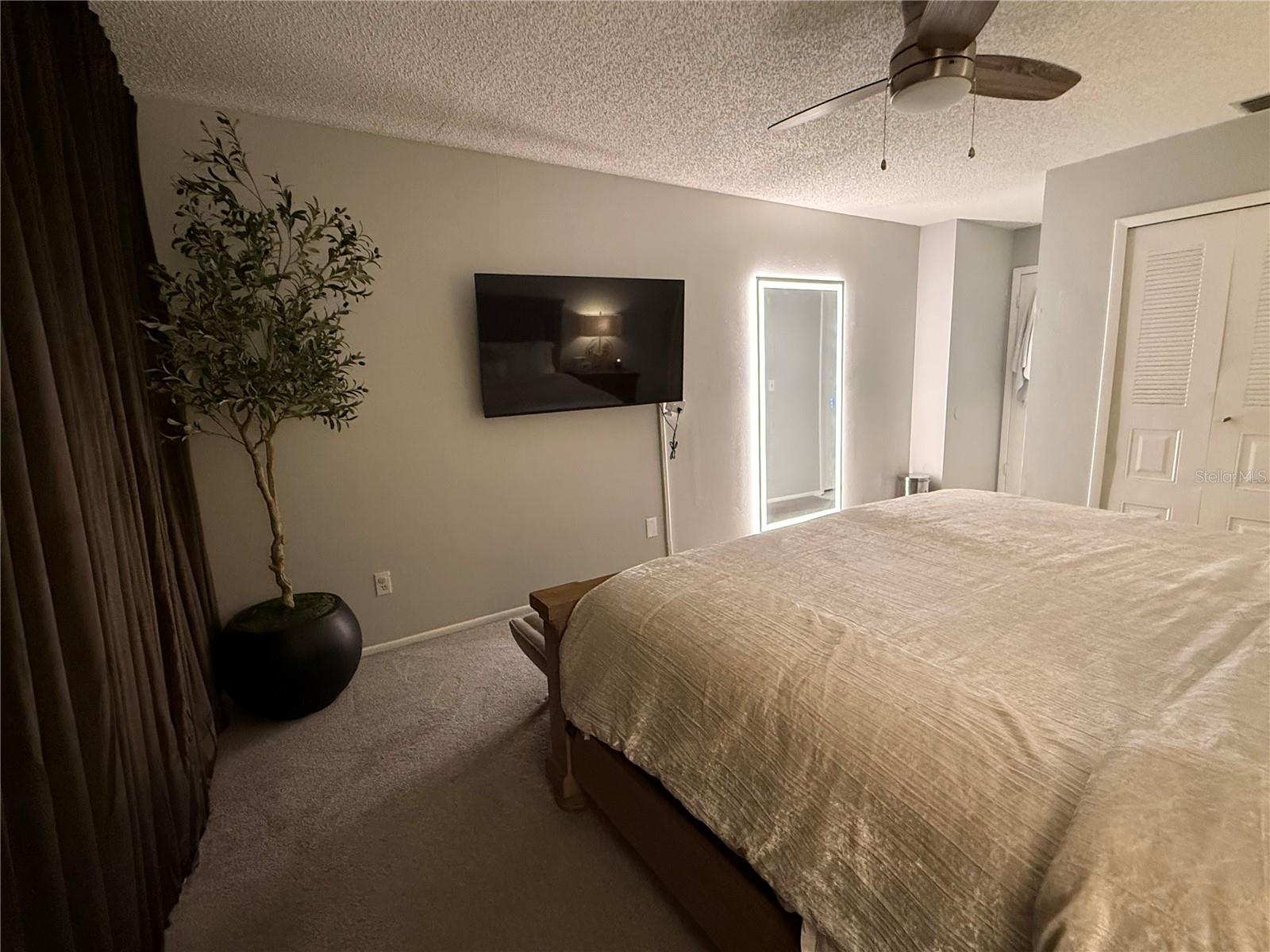 TERRACE OAKS TWNHMS - Residential