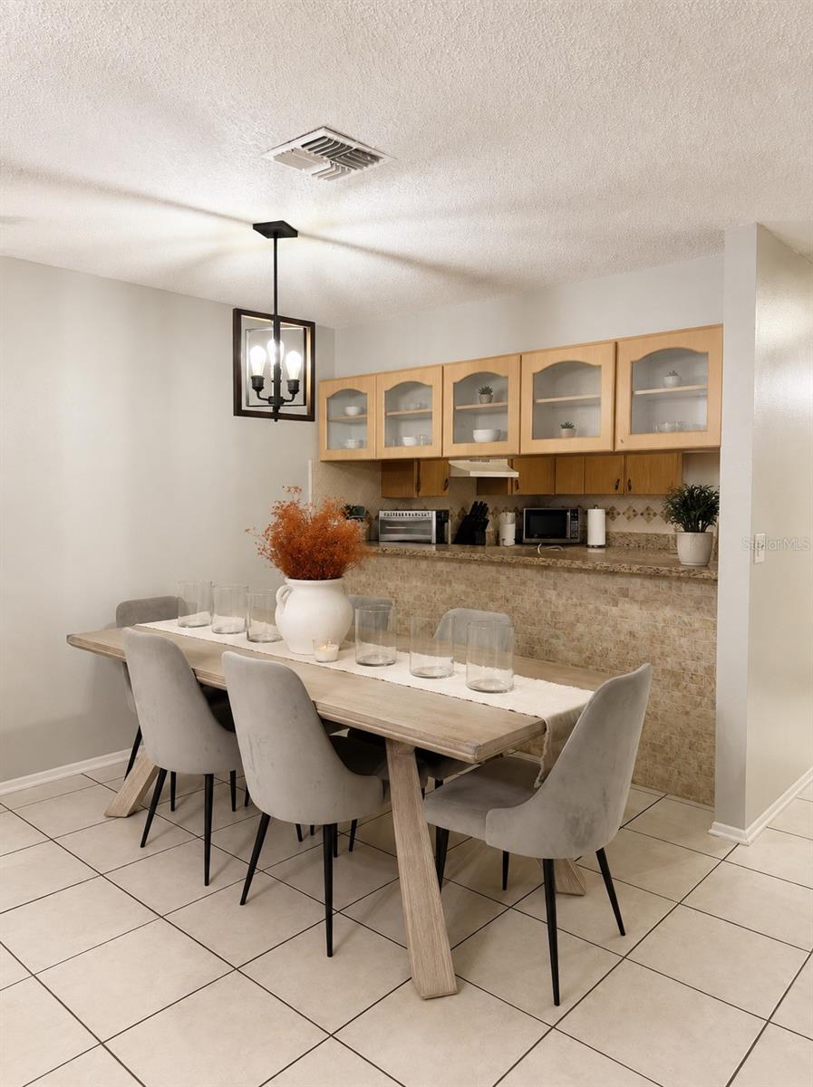 TERRACE OAKS TWNHMS - Residential