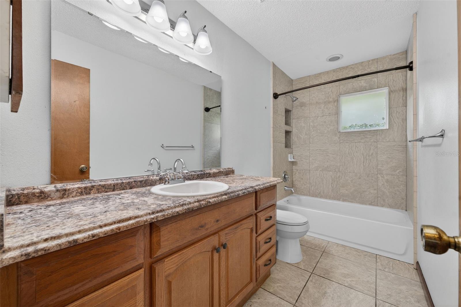DELTONA LAKES UNIT 33 - Residential