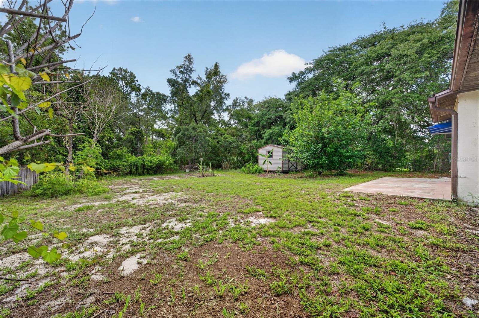 DELTONA LAKES UNIT 33 - Residential