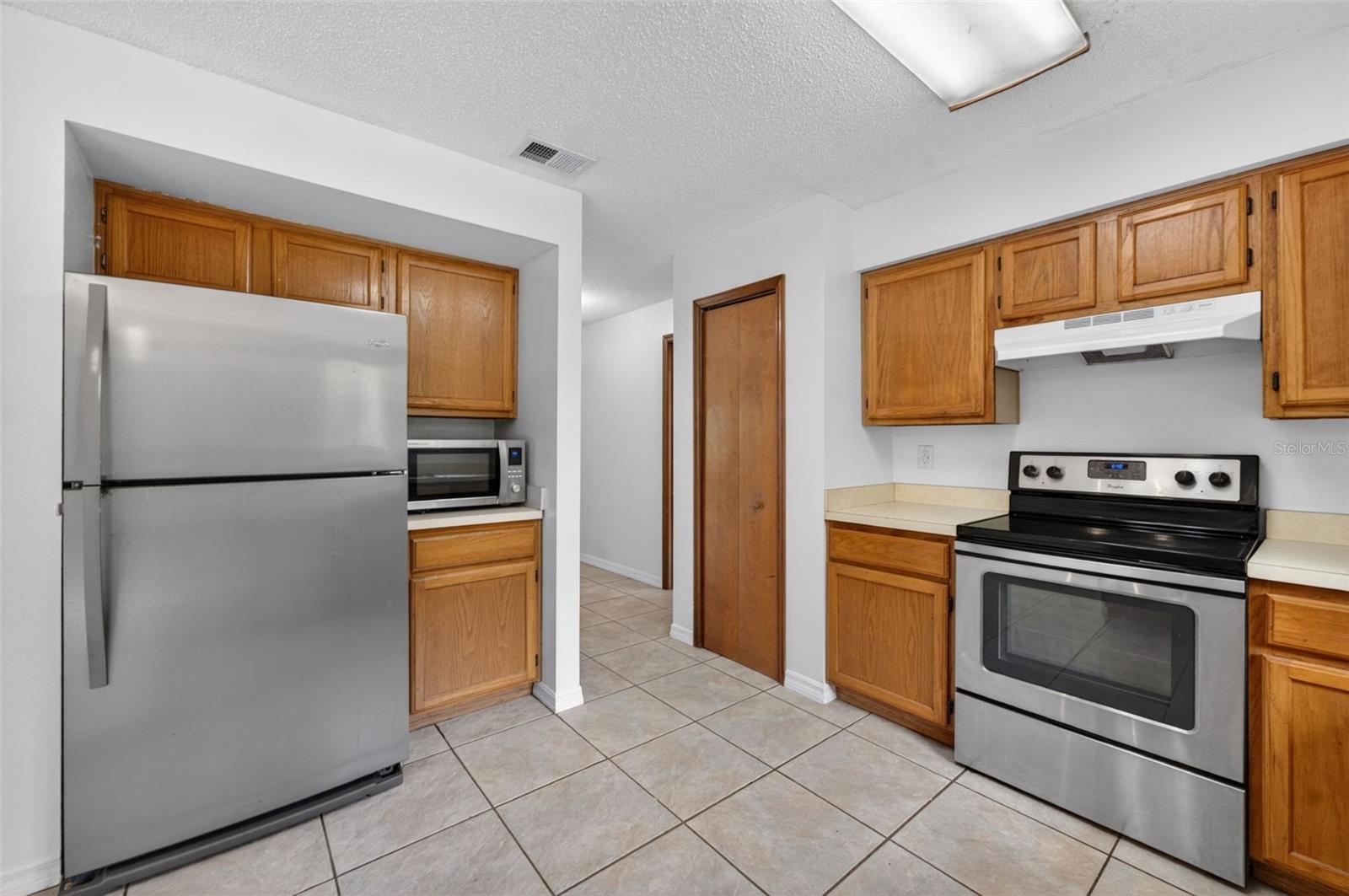 DELTONA LAKES UNIT 33 - Residential