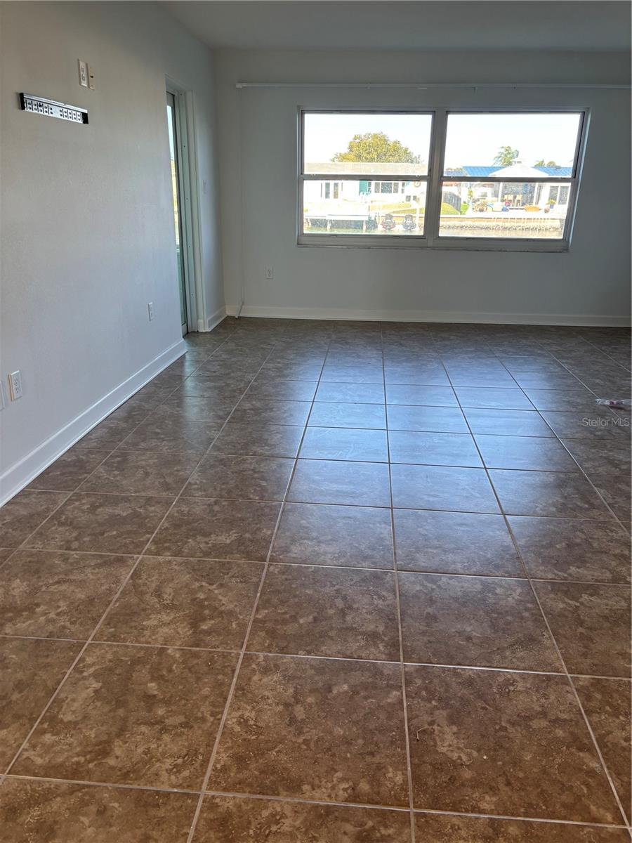 COLUMBIA TOWERS CONDO - Residential Lease