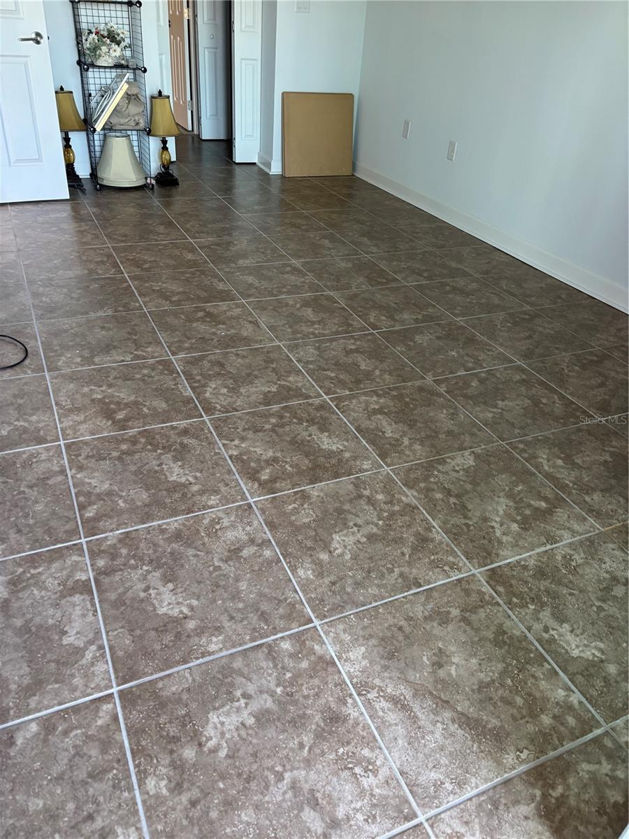 COLUMBIA TOWERS CONDO - Residential Lease