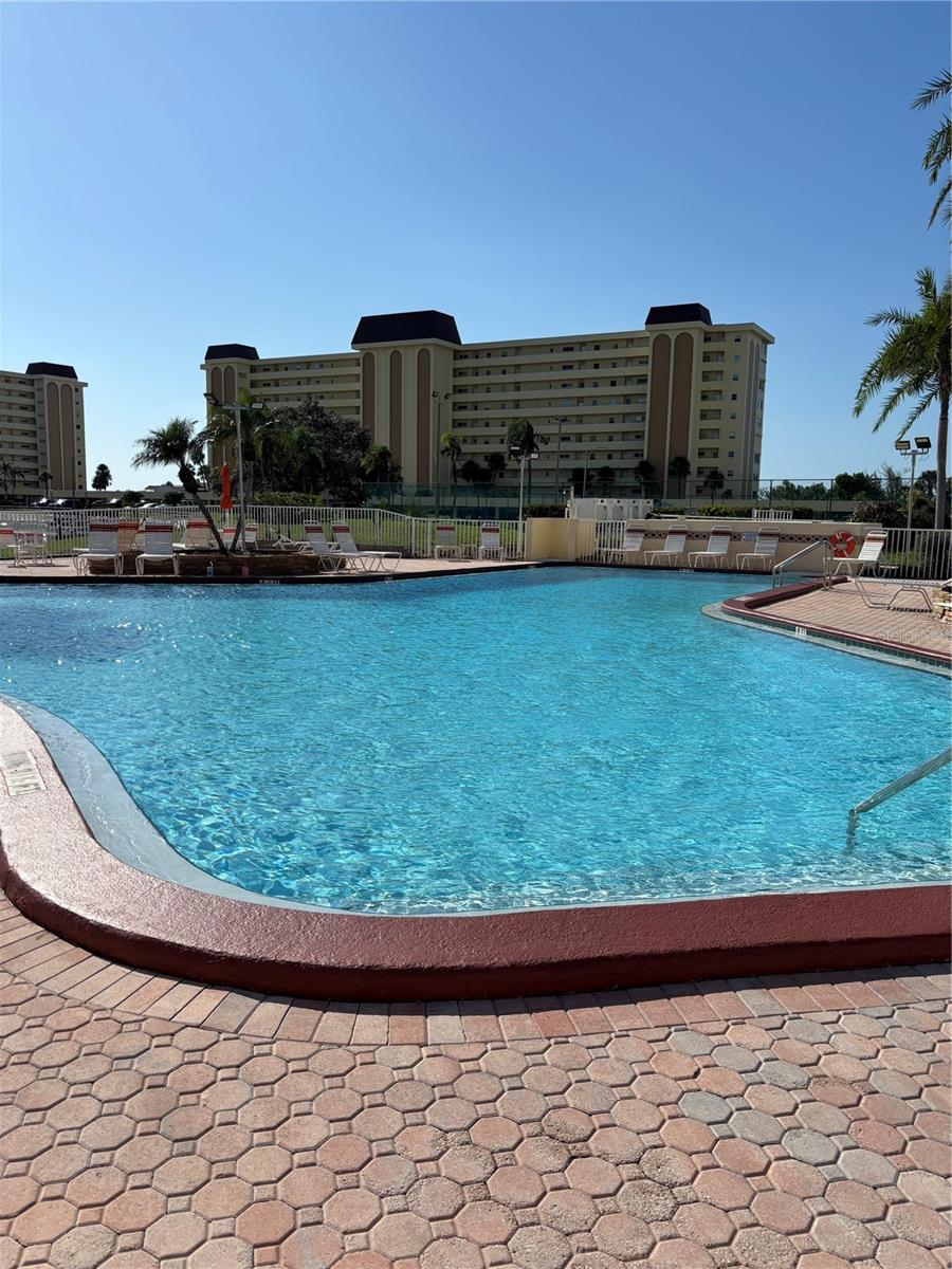 COLUMBIA TOWERS CONDO - Residential Lease