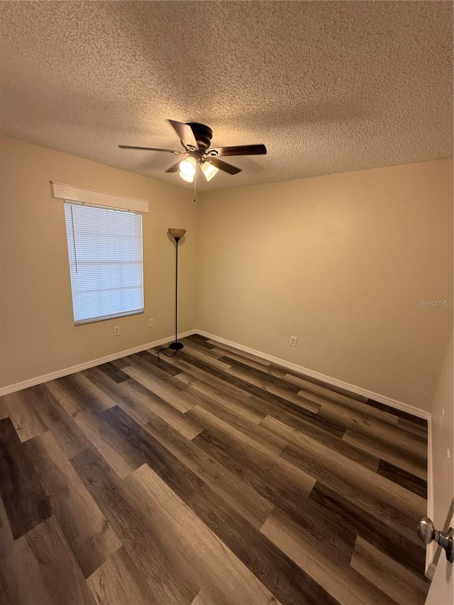SILVER SPGS SHROE UN 27 - Residential Lease