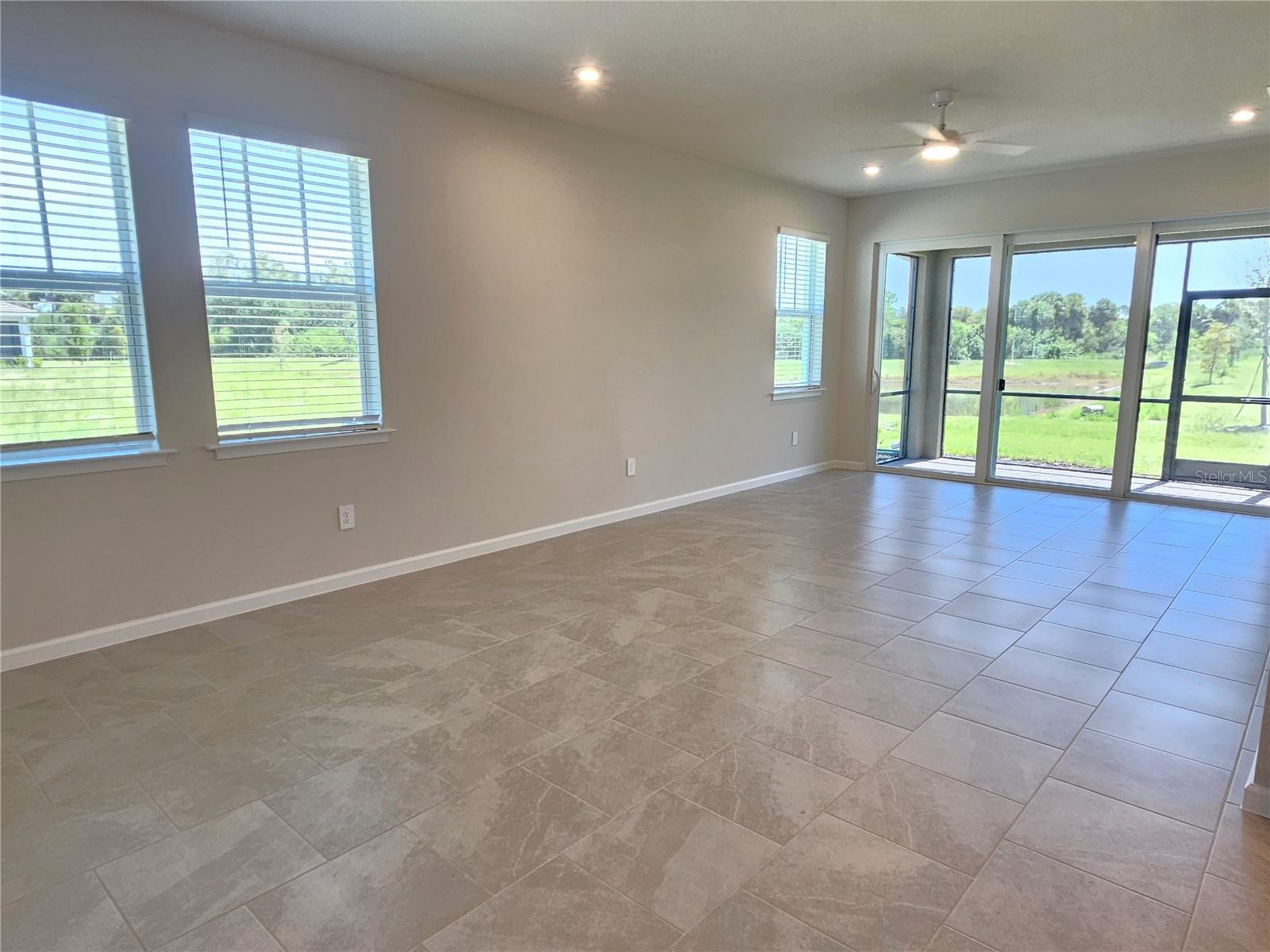 SUNSTONE - Residential Lease