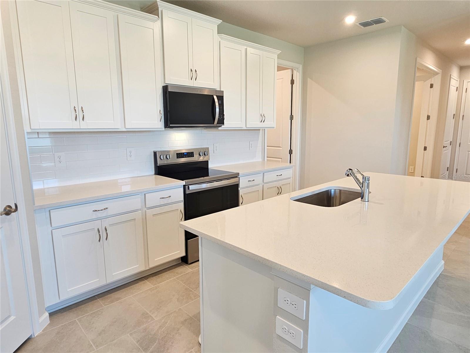 SUNSTONE - Residential Lease