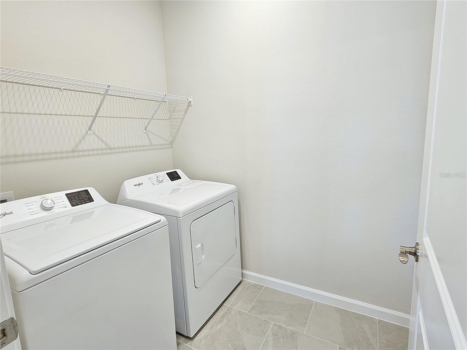 SUNSTONE - Residential Lease