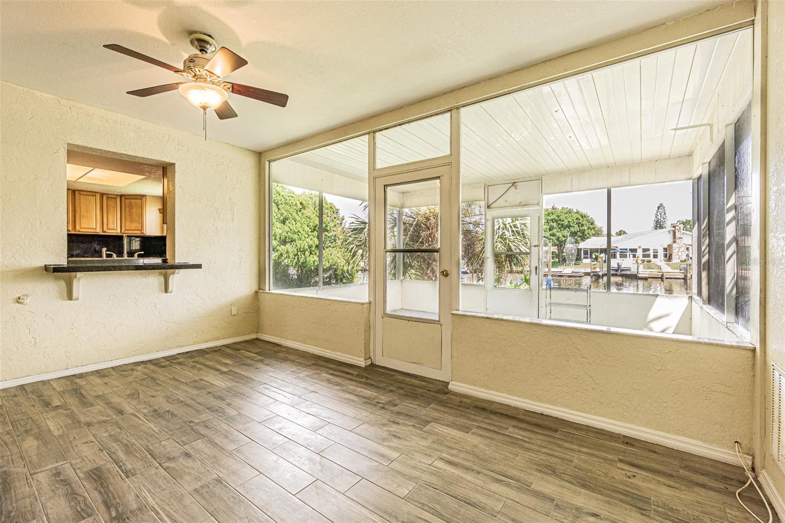 FLOR A MAR REP - Residential Lease