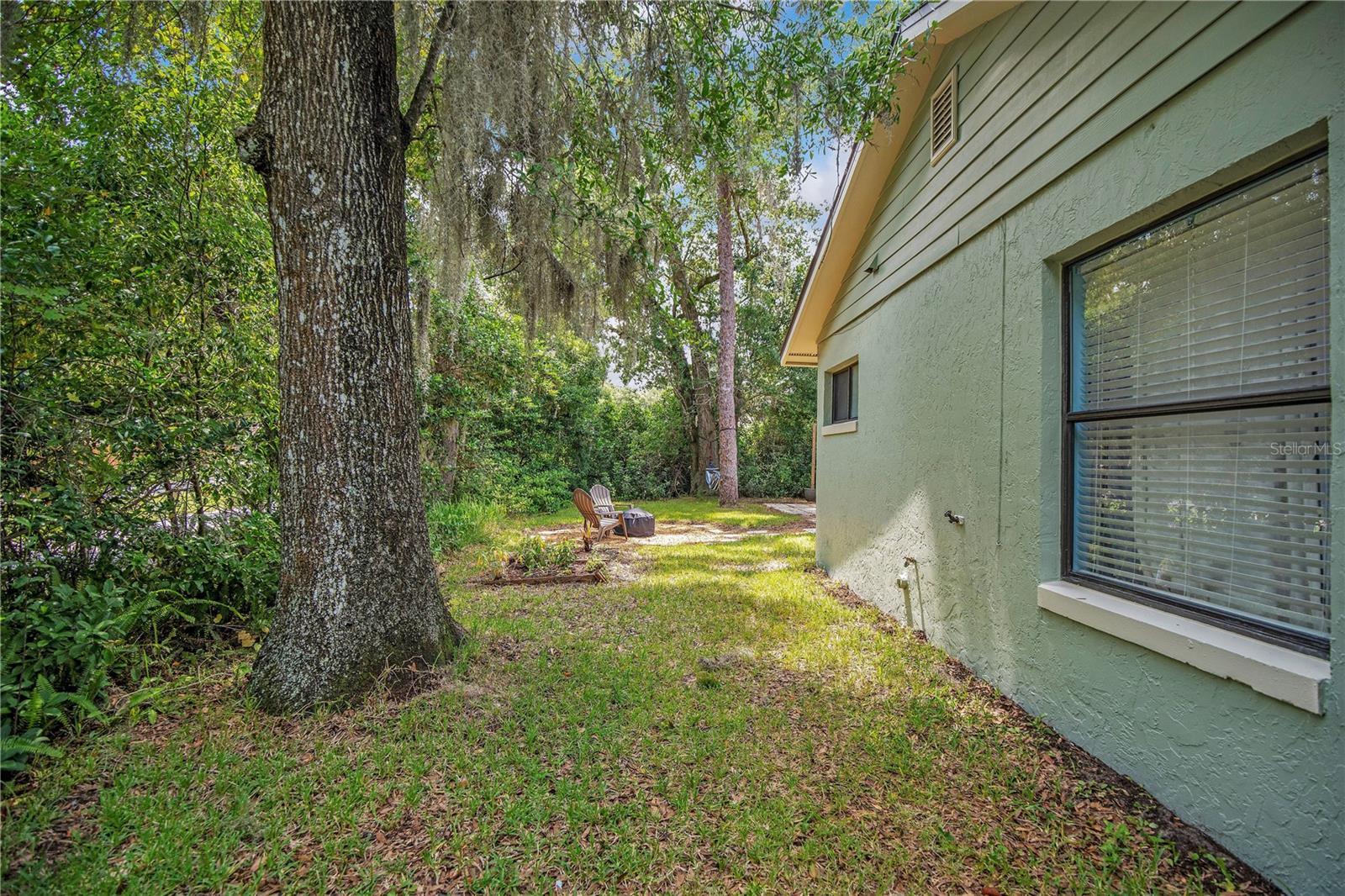 COUNTRY CREEK THE GLENS AT - Residential