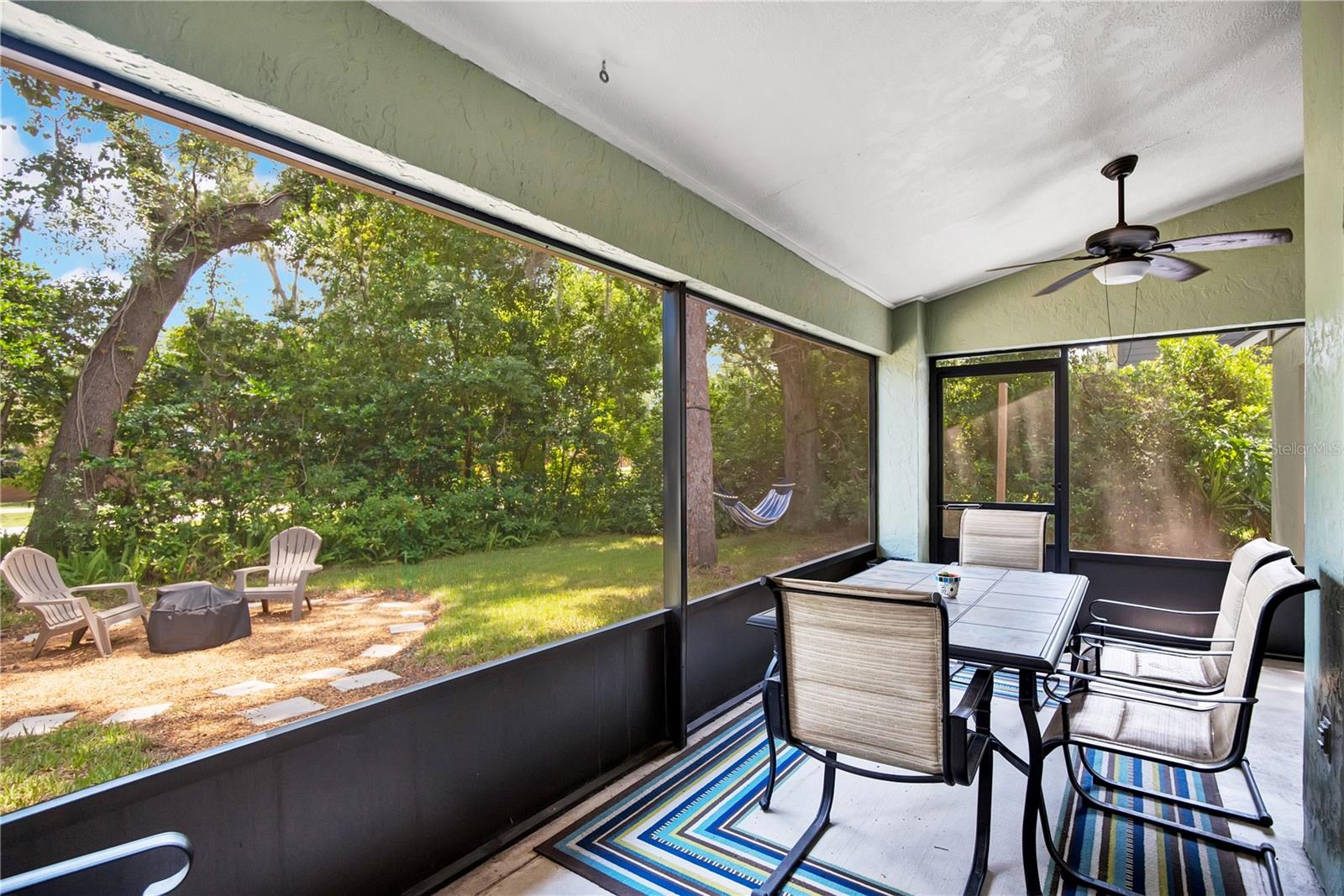 COUNTRY CREEK THE GLENS AT - Residential