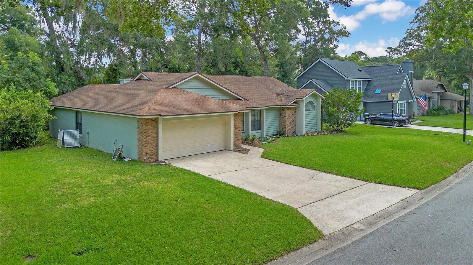 COUNTRY CREEK THE GLENS AT - Residential