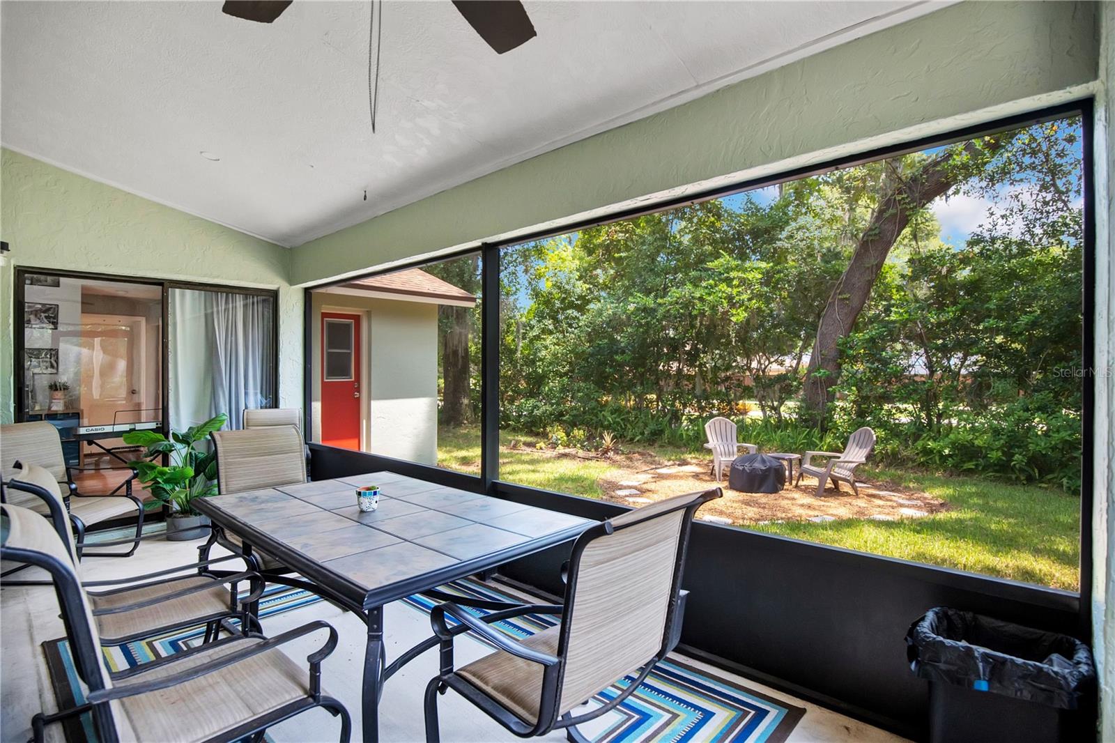 COUNTRY CREEK THE GLENS AT - Residential
