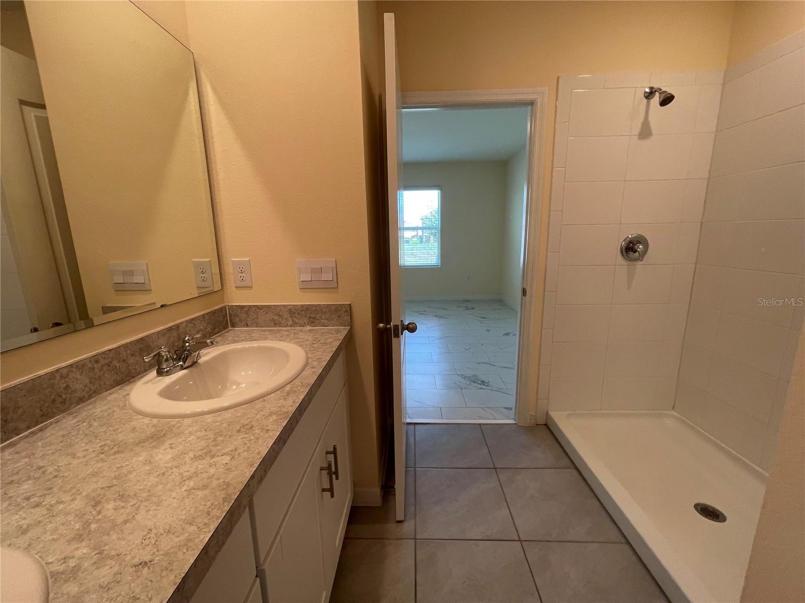 KINDRED PH 2C & 2D - Residential Lease