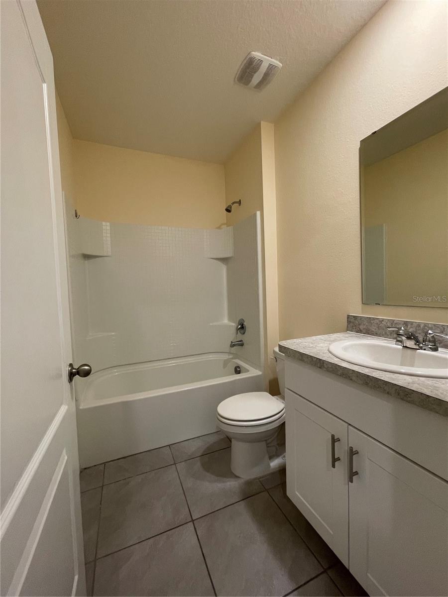 KINDRED PH 2C & 2D - Residential Lease