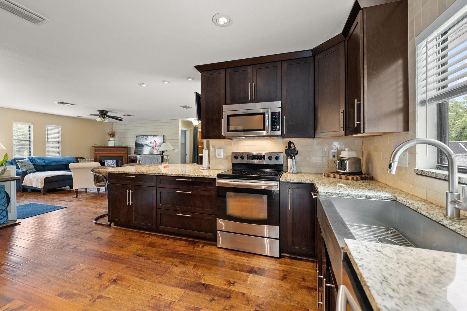 SUNSET HILLS - Residential