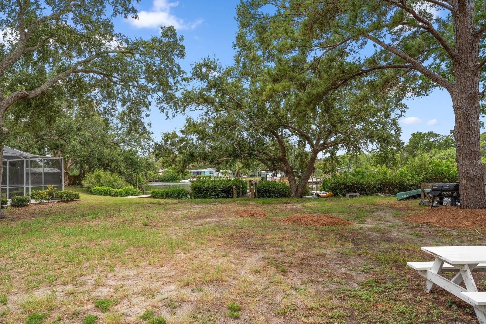 SUNSET HILLS - Residential