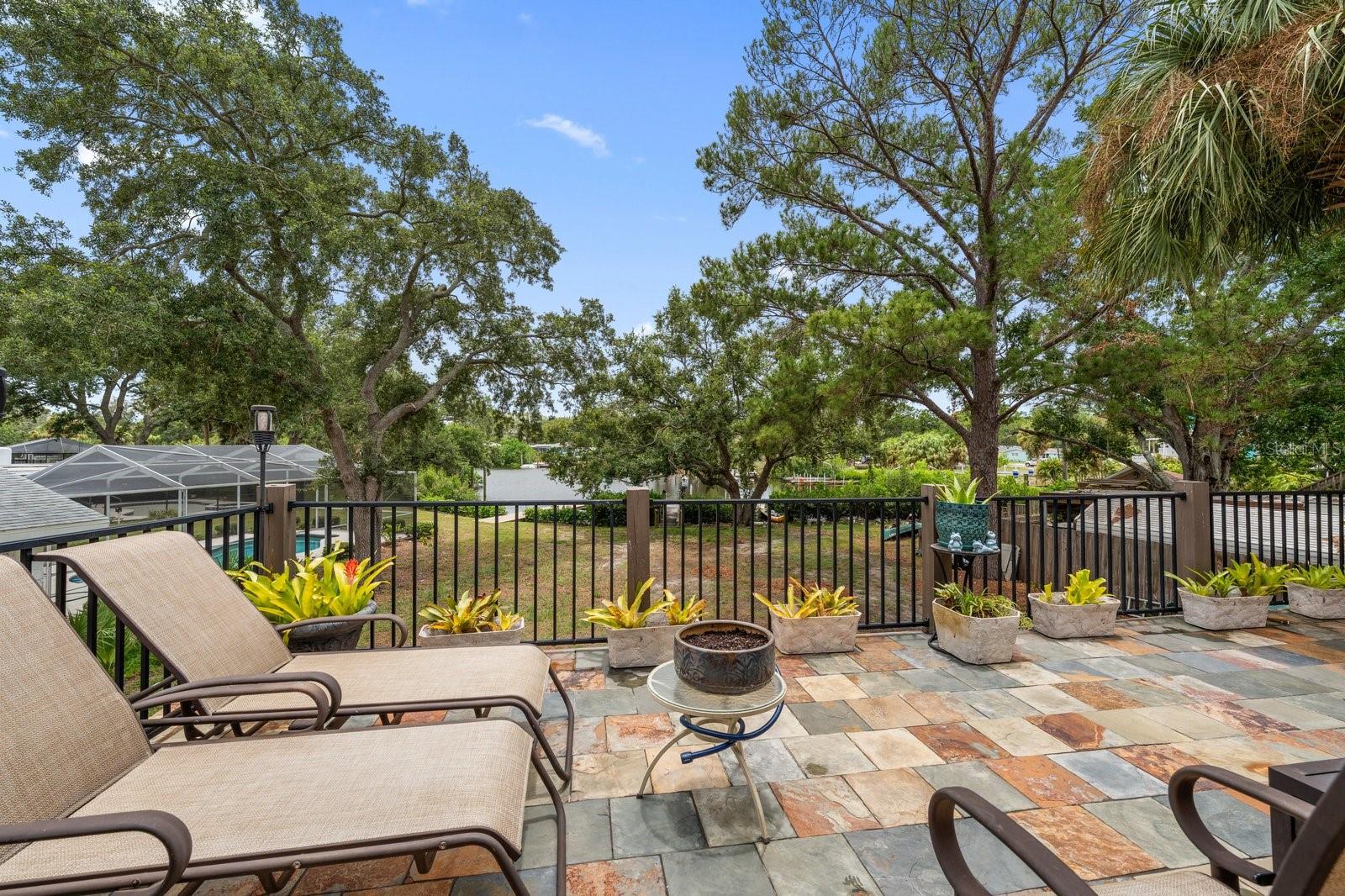 SUNSET HILLS - Residential