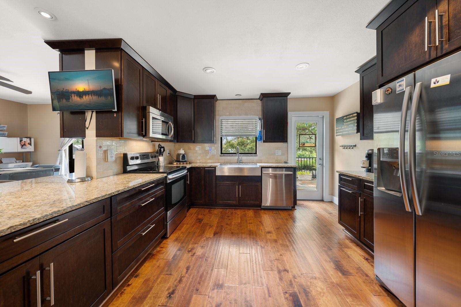 SUNSET HILLS - Residential