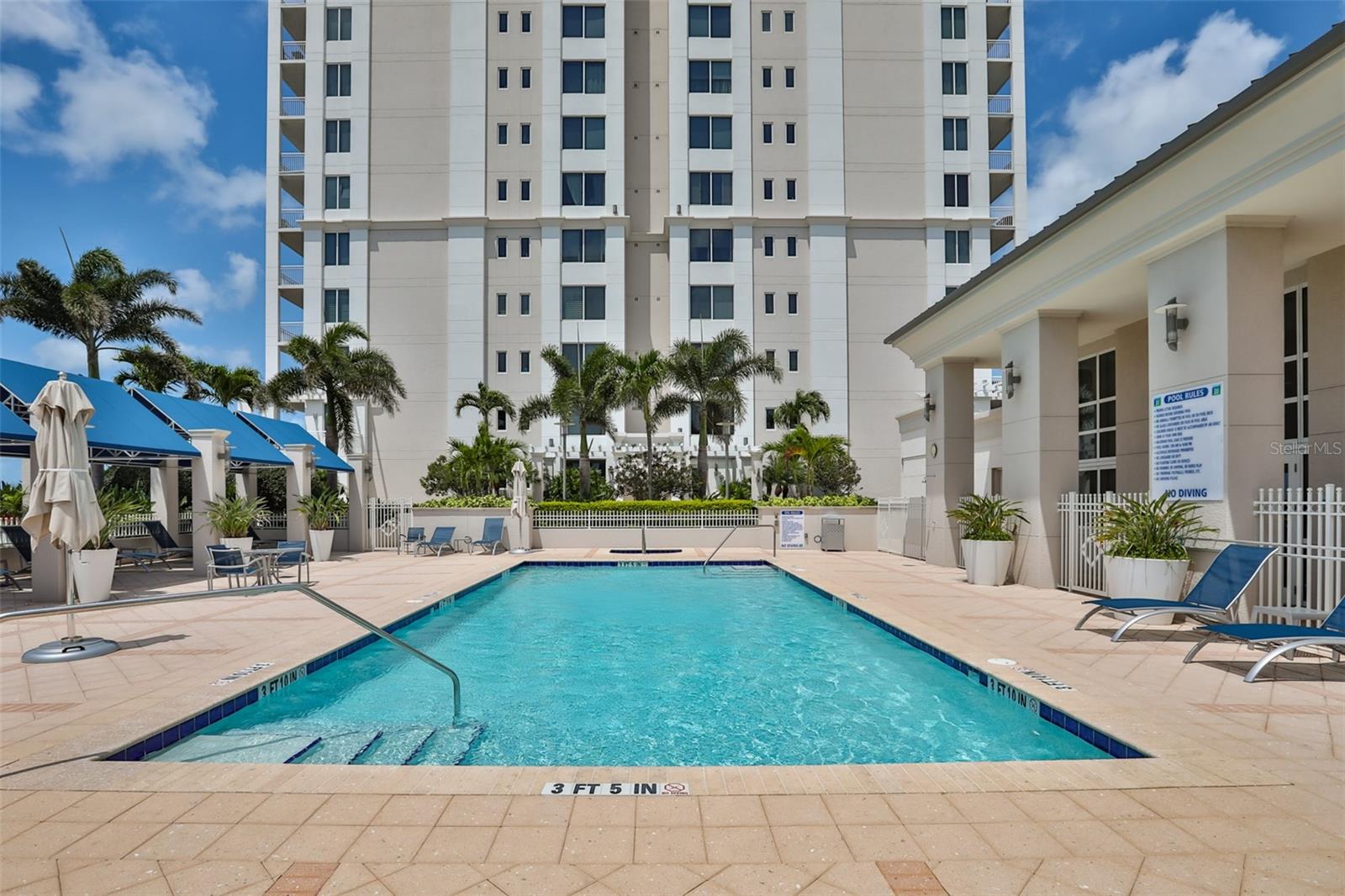 WATERS EDGE CONDO - Residential