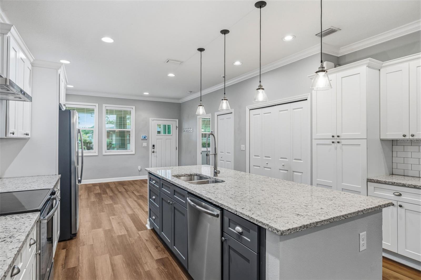 CALIFORNIA HEIGHTS ADD - Residential