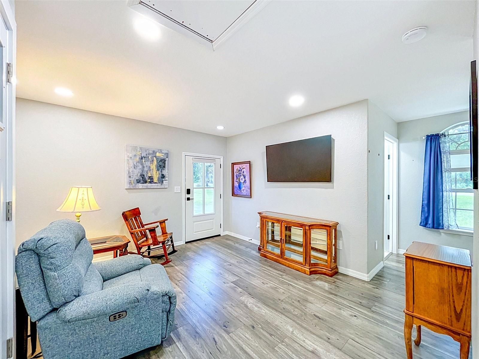 ROYAL TRAILS UNIT #1 - Residential