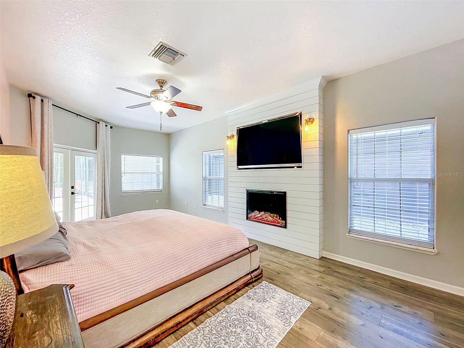 ROYAL TRAILS UNIT #1 - Residential