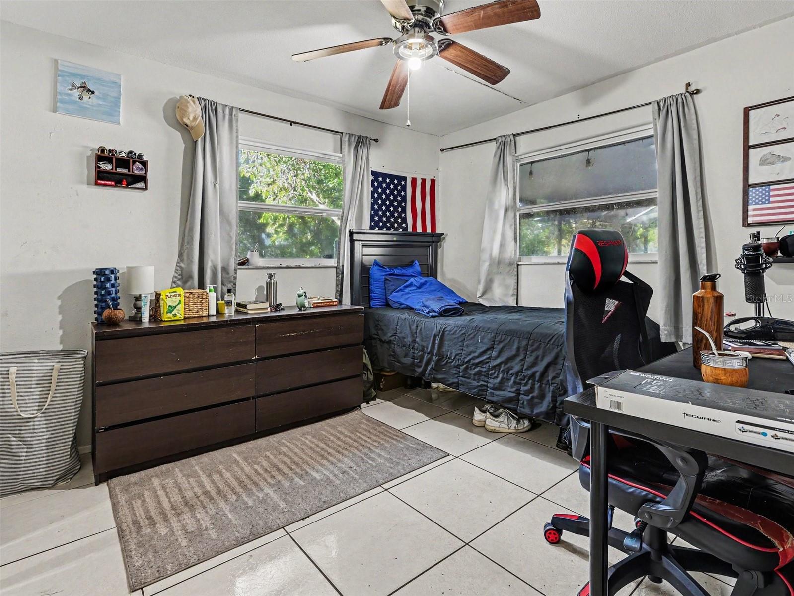 OAKMOUNT SUB - Residential