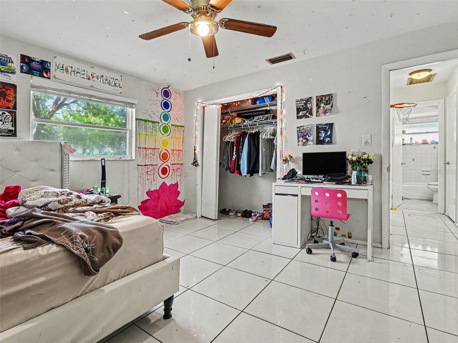 OAKMOUNT SUB - Residential