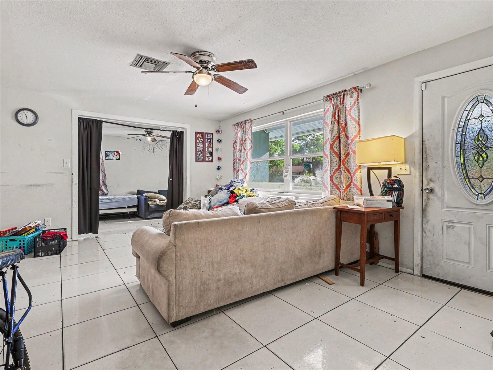 OAKMOUNT SUB - Residential