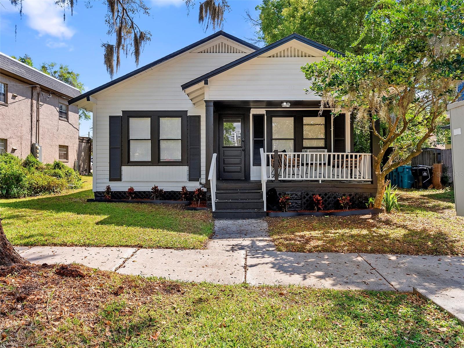 Charming Historic Home in the Heart of Orlando Discover the perfect blend of historic charm and modern living with this beautiful, fully furnished home located in Orlando's vibrant historic district. This property offers 4 spacious units, each thoughtfully designed with comfort and style in mind. Featuring a total of 5 bedrooms and 4 bathrooms, this home is perfect for multi-family living or as an investment opportunity with great rental potential. While the price of the home does not include the furniture, it is negotiable for purchase at an additional cost. This provides an excellent opportunity to buy the home fully furnished, allowing you to move in immediately with everything you need. The modern furnishings complement the historic character of the building, offering both convenience and style. The units boast modern finishes while maintaining the historic character of the building. Each unit offers ample living space, fully equipped kitchens, and comfortable bedrooms designed for relaxation.
The home's layout maximizes the space, offering cozy, welcoming atmospheres that make each unit feel like home. Located just steps from Lake Eola Park, this home is surrounded by history, culture, and convenience. Enjoy being within walking distance of the city's best restaurants, bars, theaters, and nightlife. Plus, with major Orlando attractions like Disney World, Universal Studios, and Sea World just a short drive away, this location offers a lifestyle that is both vibrant and convenient. Seller financing is available for this property, providing a unique opportunity for potential buyers. Don’t miss the chance to make this charming home your own. Contact us today to schedule a viewing and experience all that this property has to offer.