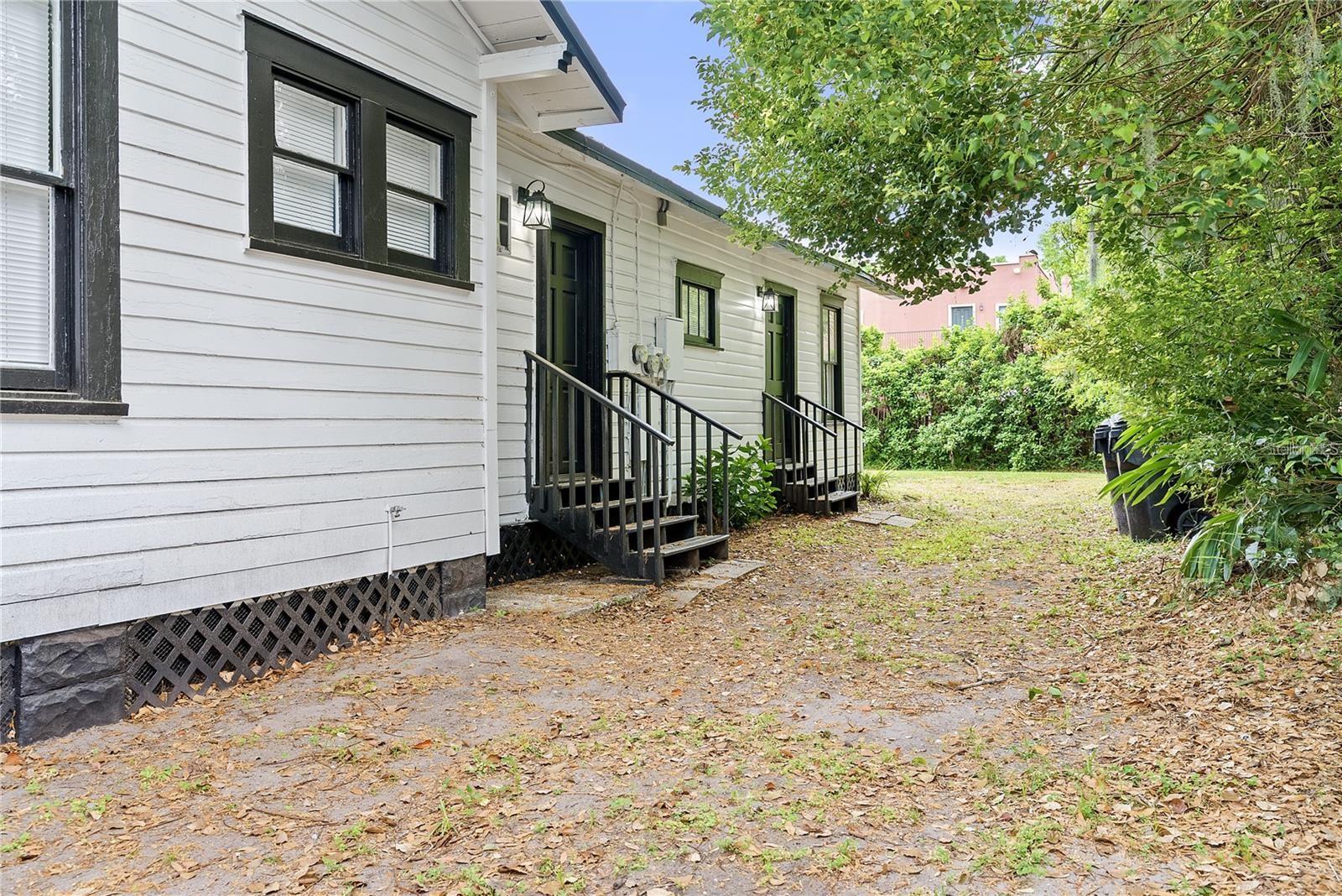 BEG 138 FT E OF SE COR BROADWAY & HARWOOD RUN E 62 - Residential Income
