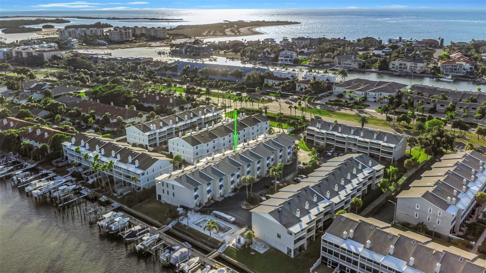 BAYWAY CONDO PH ONE - Residential