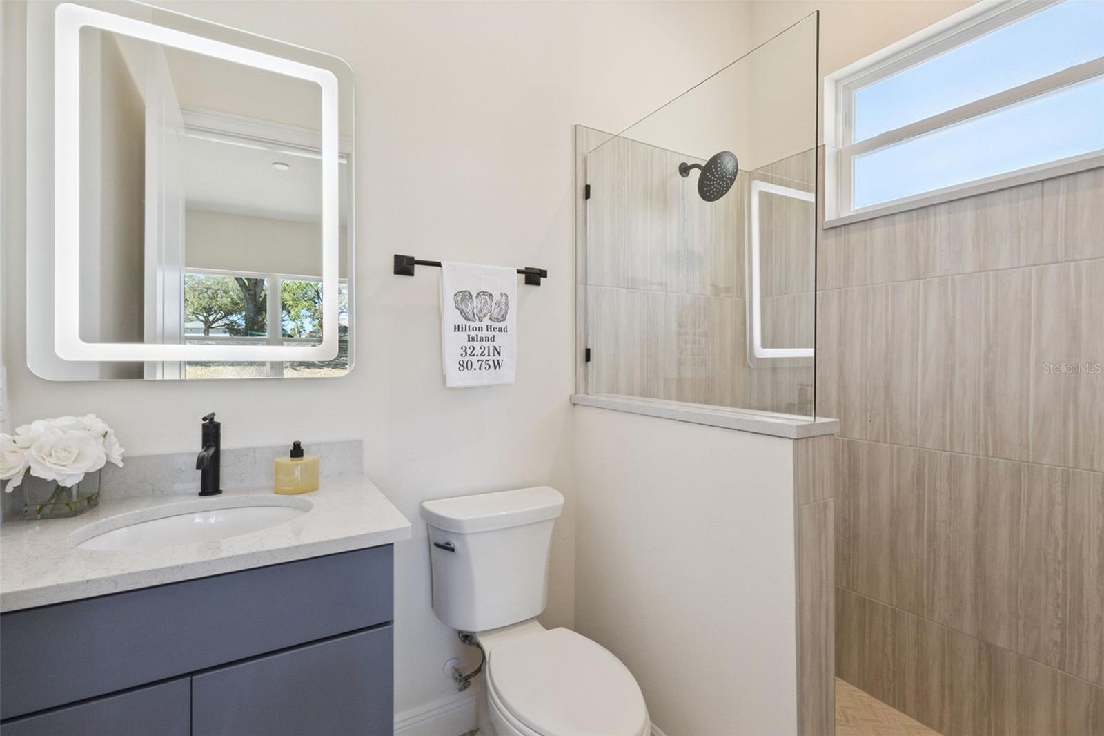 HARBOR HILLS COUNTRY CLUB - Residential