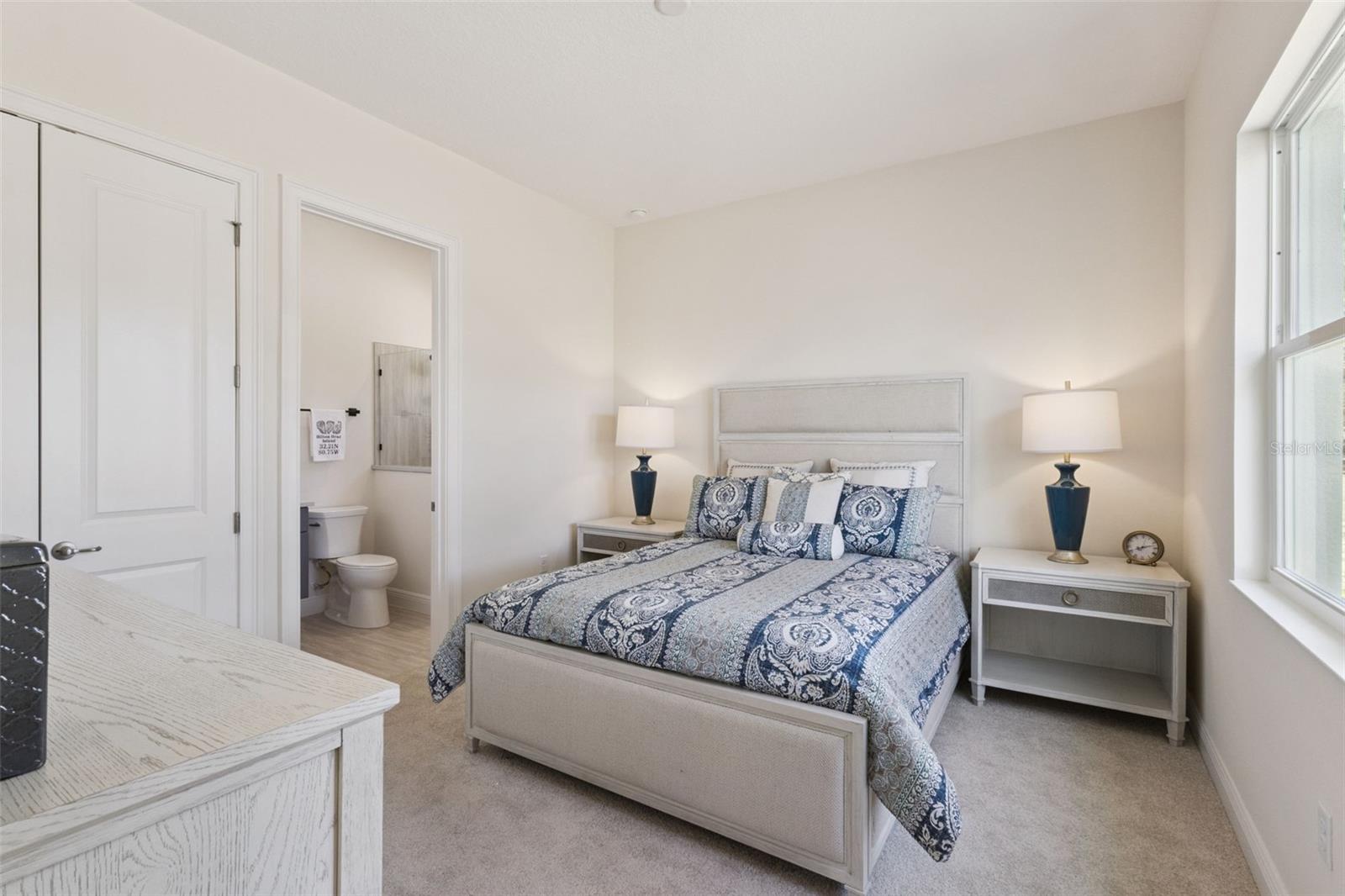 HARBOR HILLS COUNTRY CLUB - Residential