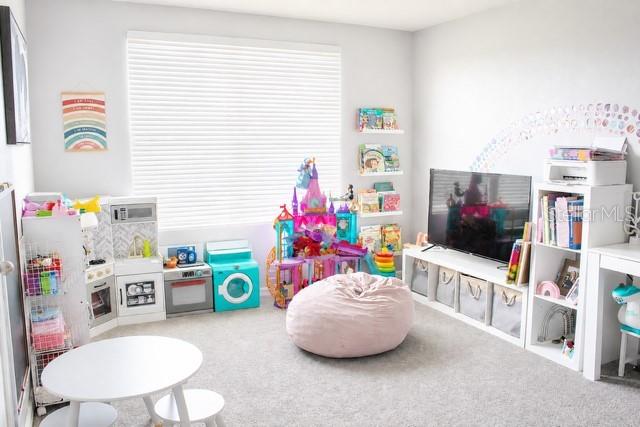 SILVERSTONE NORTH PH IC & ID - Residential