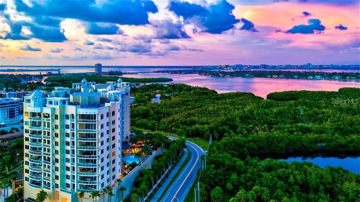 THE BEACH RESIDENCES - Residential