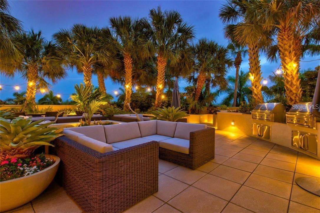THE BEACH RESIDENCES - Residential
