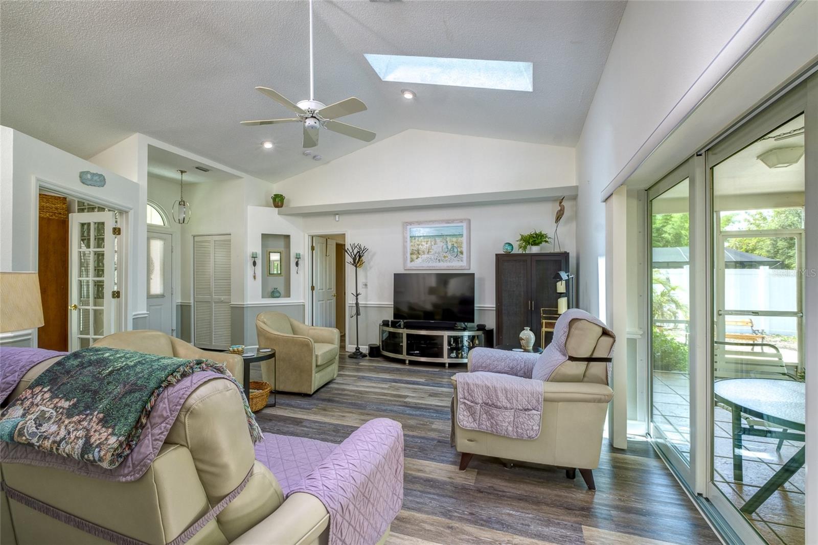 COPPERFIELD - Residential