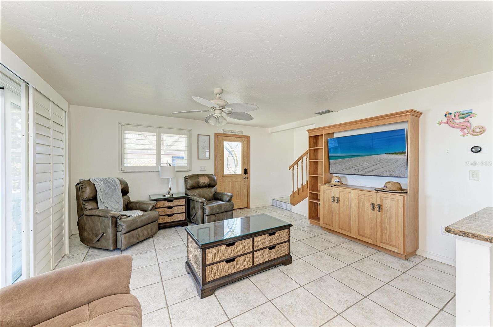 SHORE ACRES RESUBDIVIDED - Residential