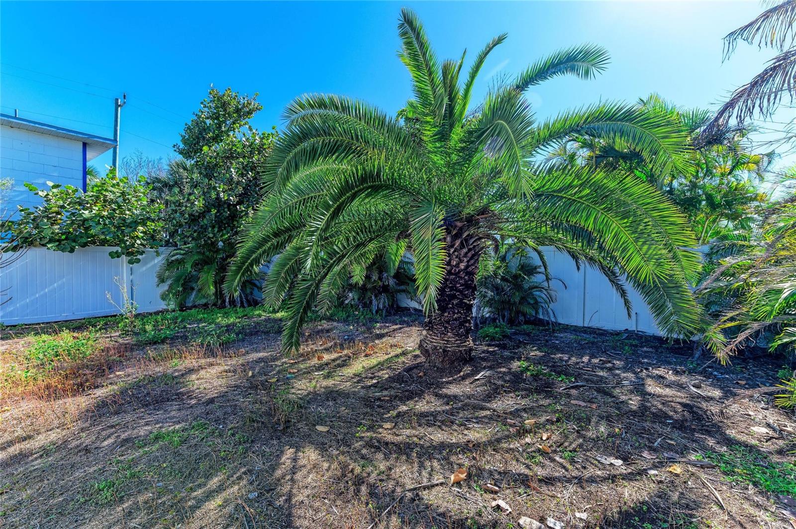 SHORE ACRES RESUBDIVIDED - Residential