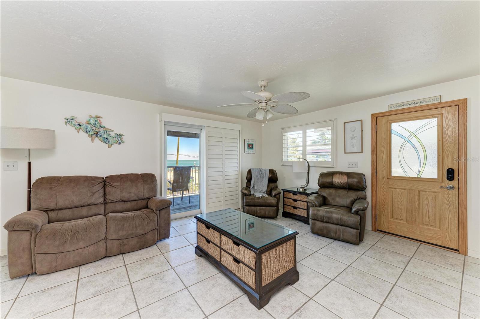 SHORE ACRES RESUBDIVIDED - Residential