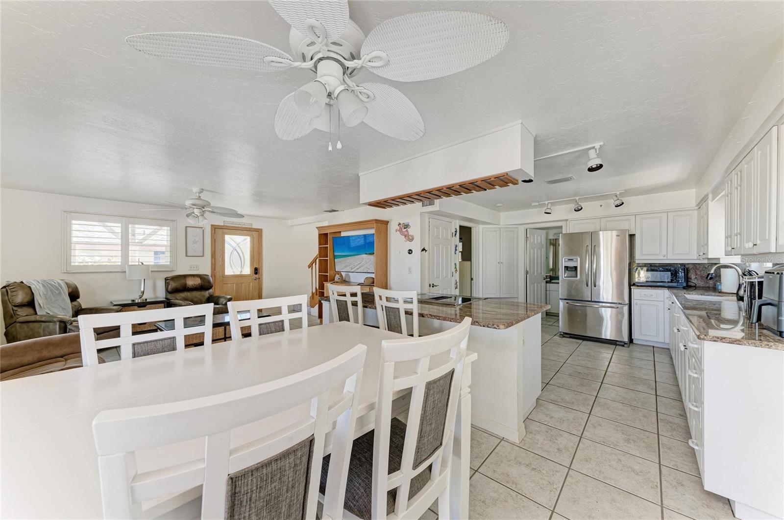 SHORE ACRES RESUBDIVIDED - Residential