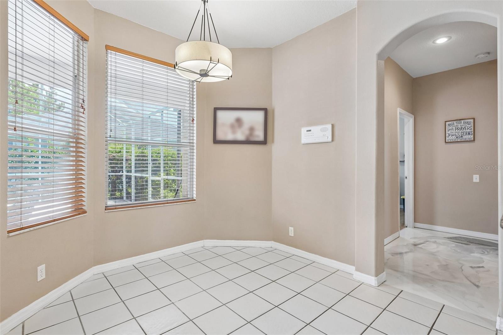 WOODS OF FOREST LAKES THE PH ONE - Residential