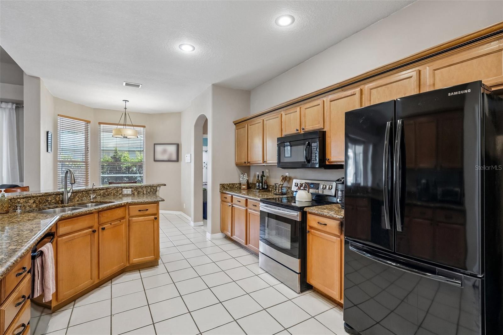 WOODS OF FOREST LAKES THE PH ONE - Residential