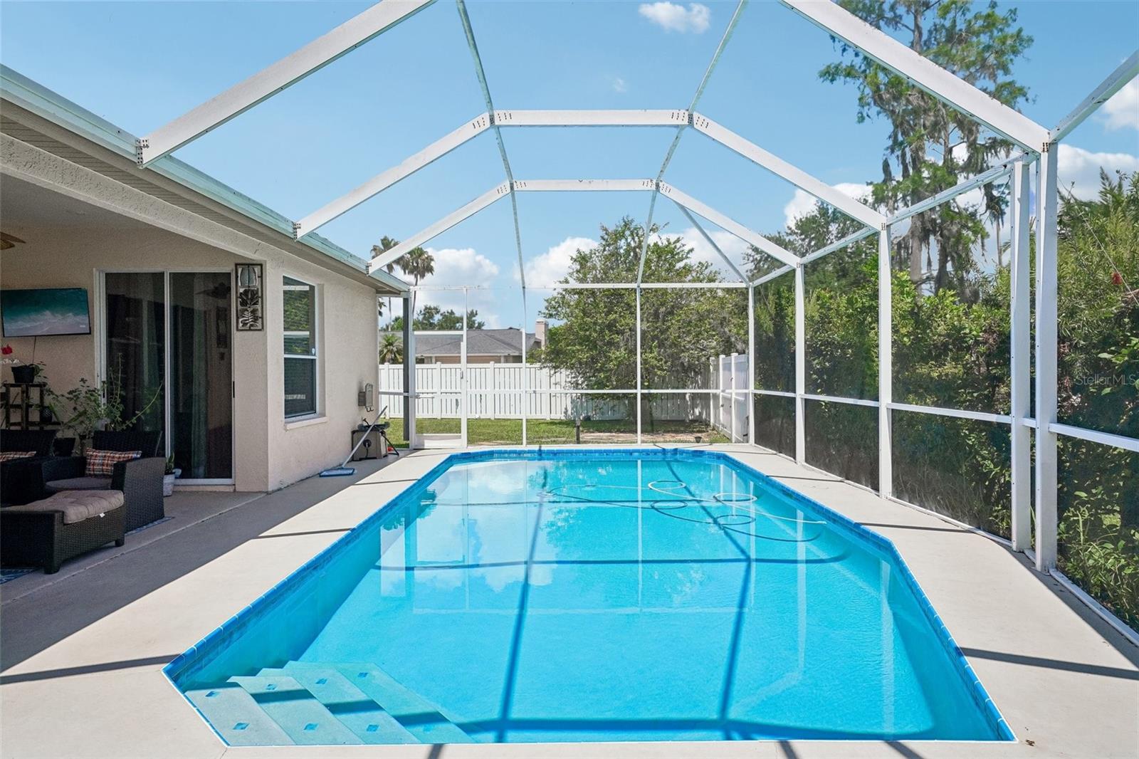 WOODS OF FOREST LAKES THE PH ONE - Residential