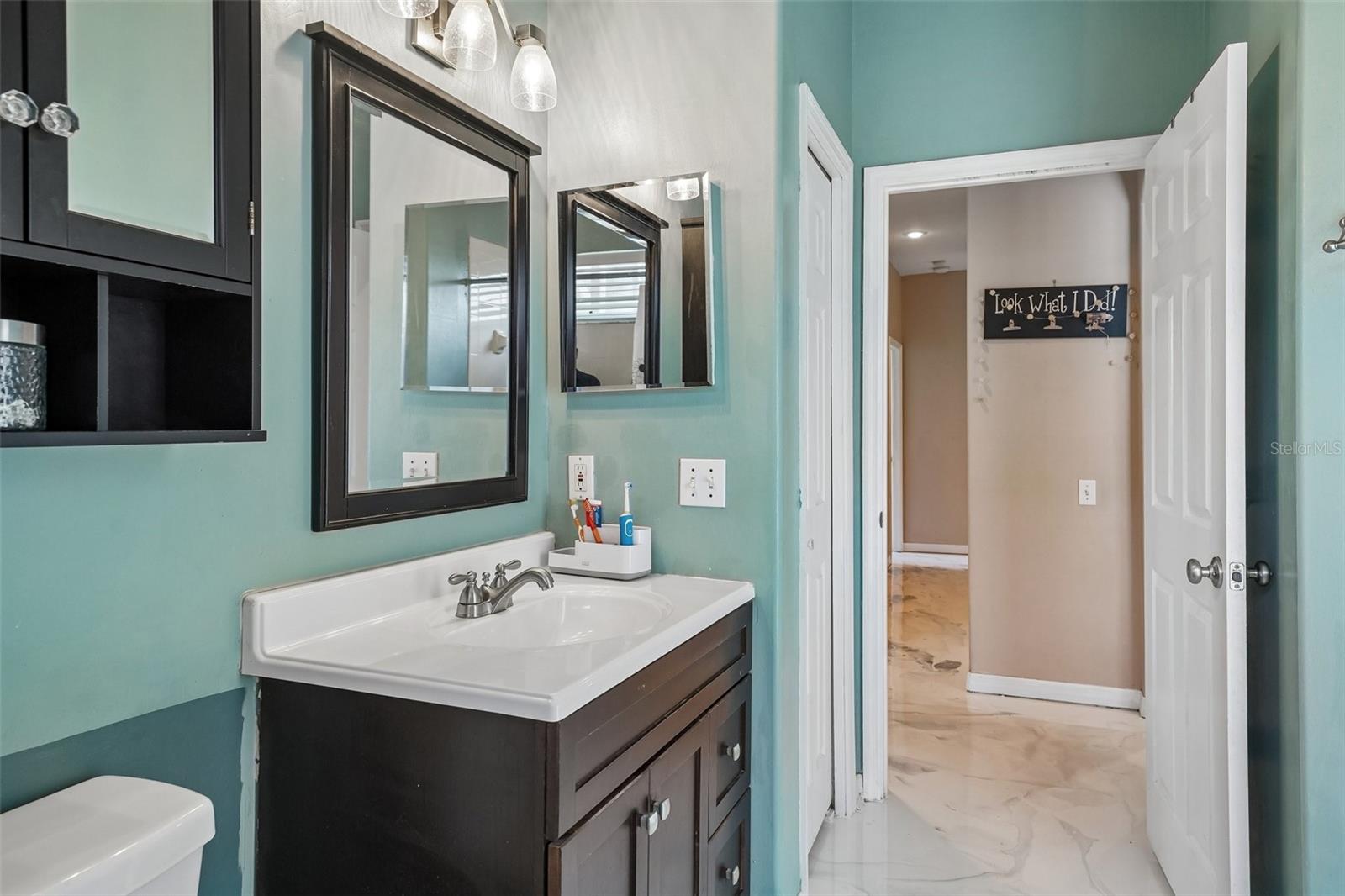 WOODS OF FOREST LAKES THE PH ONE - Residential